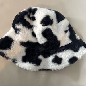 Black and White Cow Print Hat Fashion Nova (Never Worn)